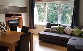 Stranmillis Court Apartment